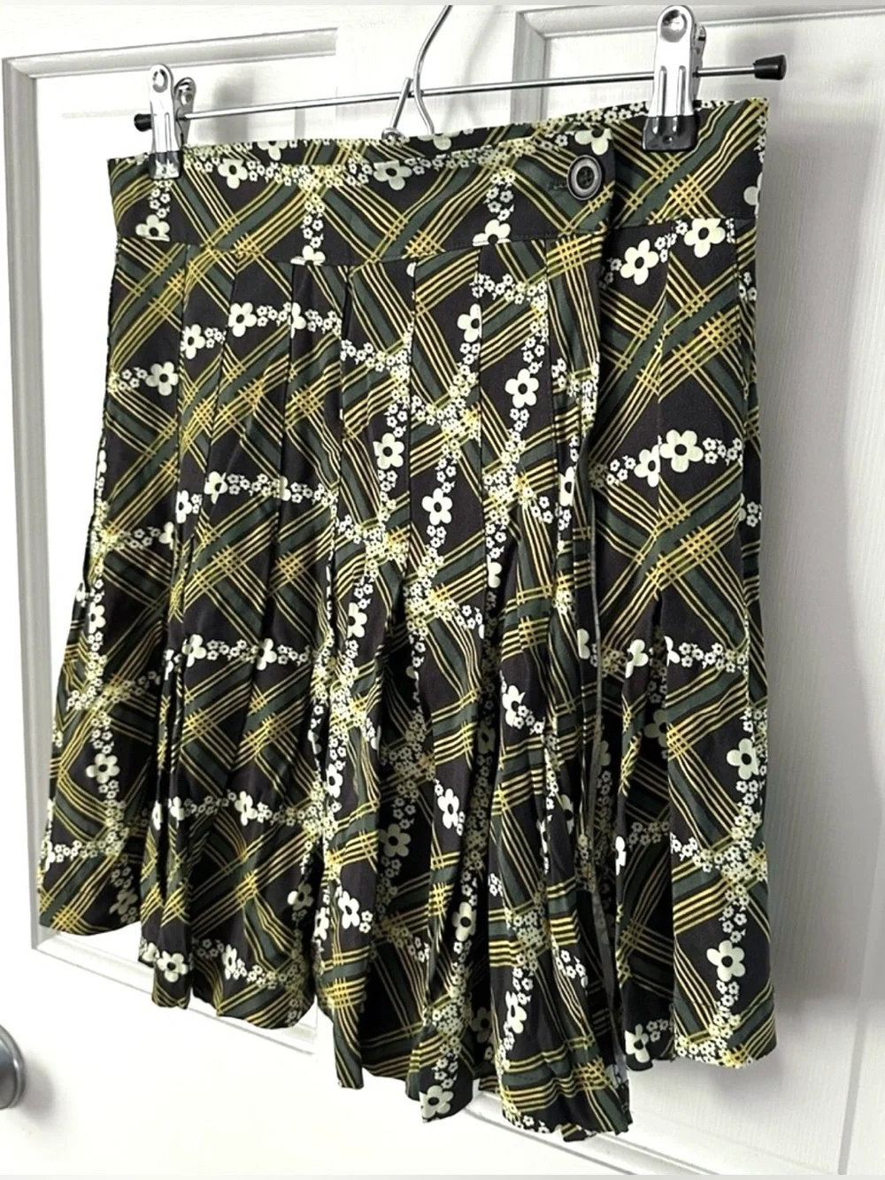 Urban Outfitters Floral Plaid Schoolgirl Grunge Pleated Wrap Mini Skirt Size S